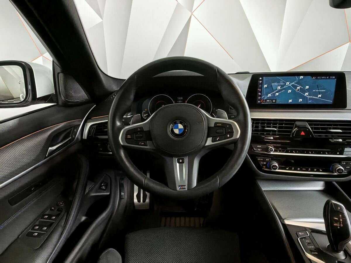 Купить BMW 5 серии 530i xDrive, 2019, 87 553 км, фото №13