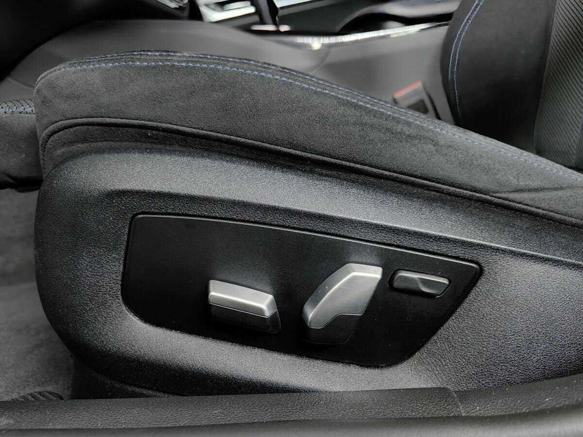 Купить BMW 5 серии 530i xDrive, 2019, 87 553 км, фото №16