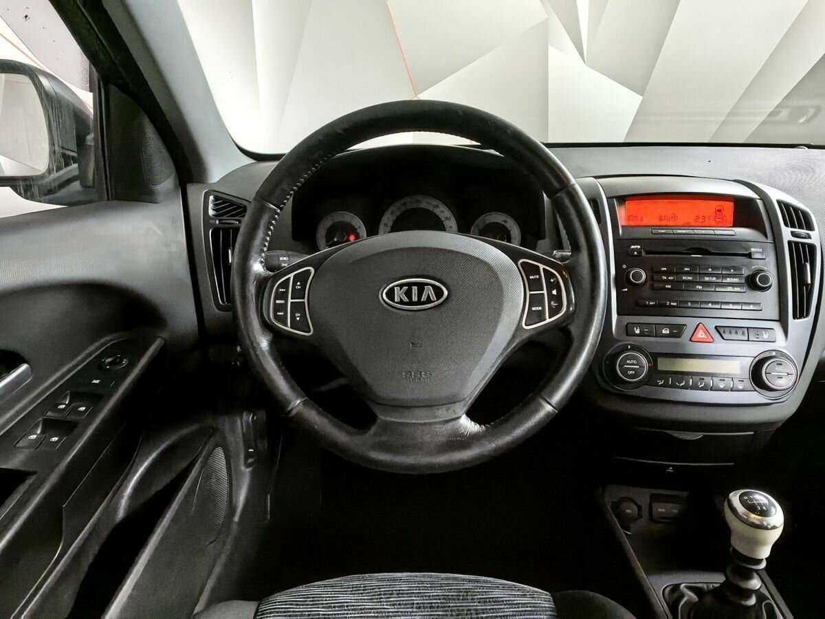 Купить Kia Ceed, 2009, 226 531 км, фото №15