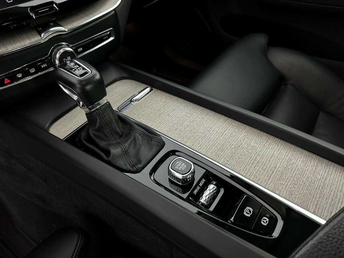 Купить Volvo XC60, 2021, 46 842 км, фото №15
