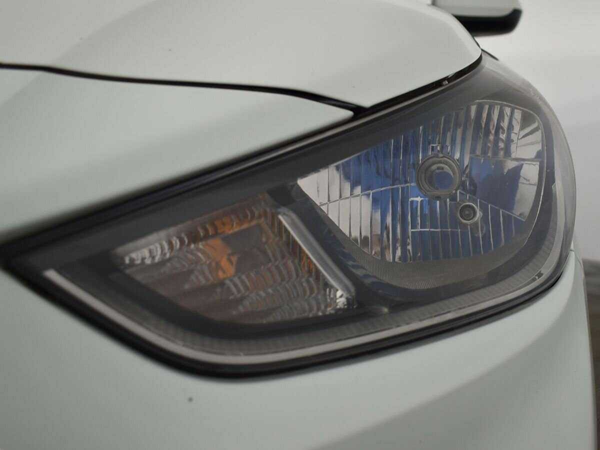 Купить Hyundai Solaris, 2018, 120 071 км, фото №7