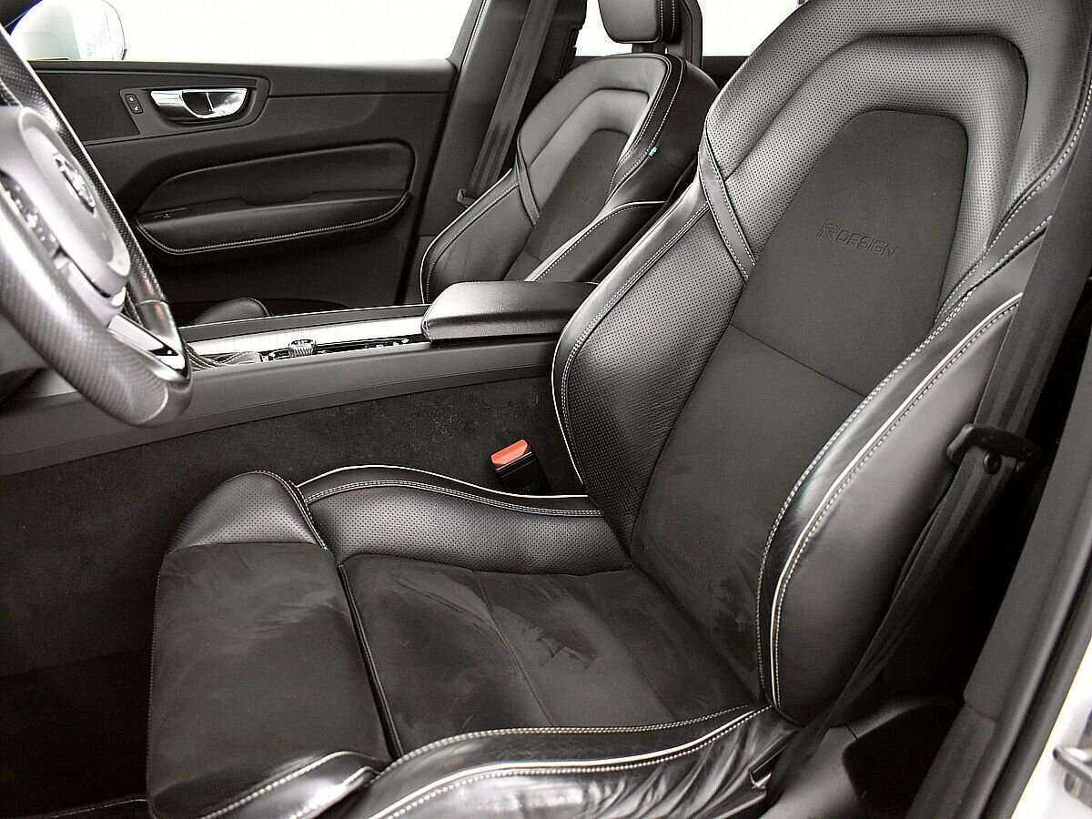 Купить Volvo XC60, 2018, 215 353 км, фото №10