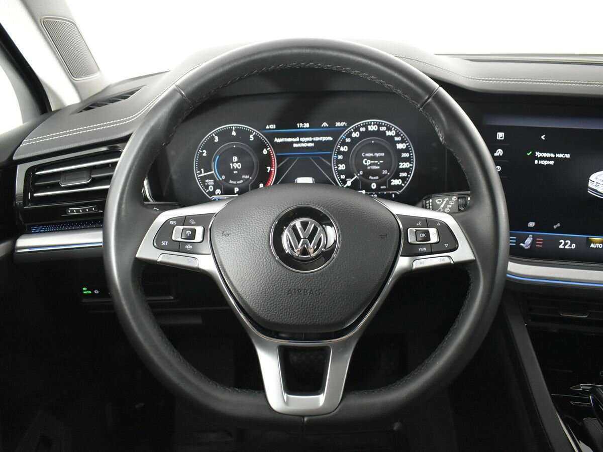 Купить Volkswagen Touareg, 2019, 62 935 км, фото №11