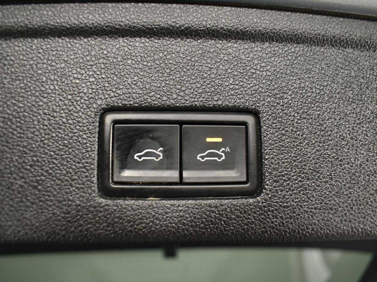 Купить Volkswagen Touareg, 2019, 62 935 км, фото №20