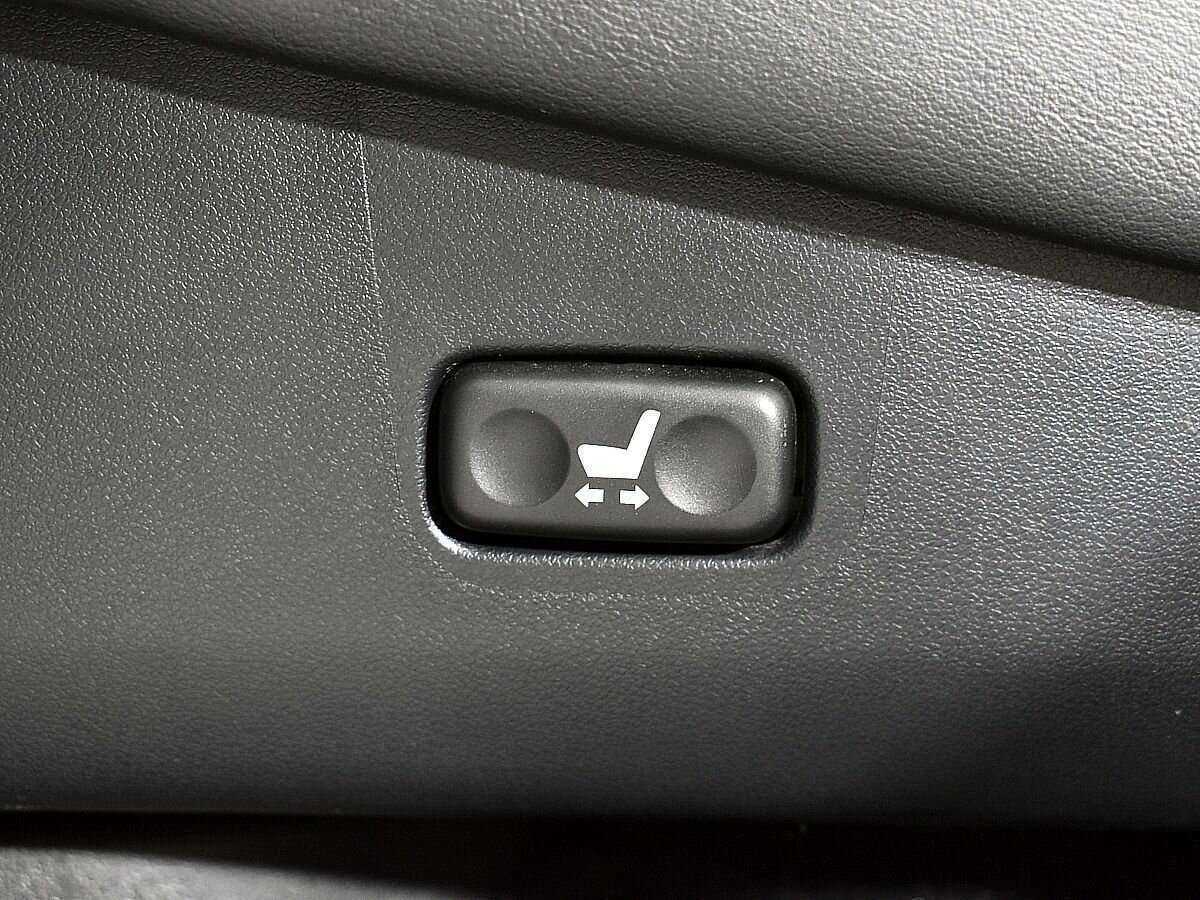 Купить Lexus LX 570, 2016, 131 664 км, фото №12