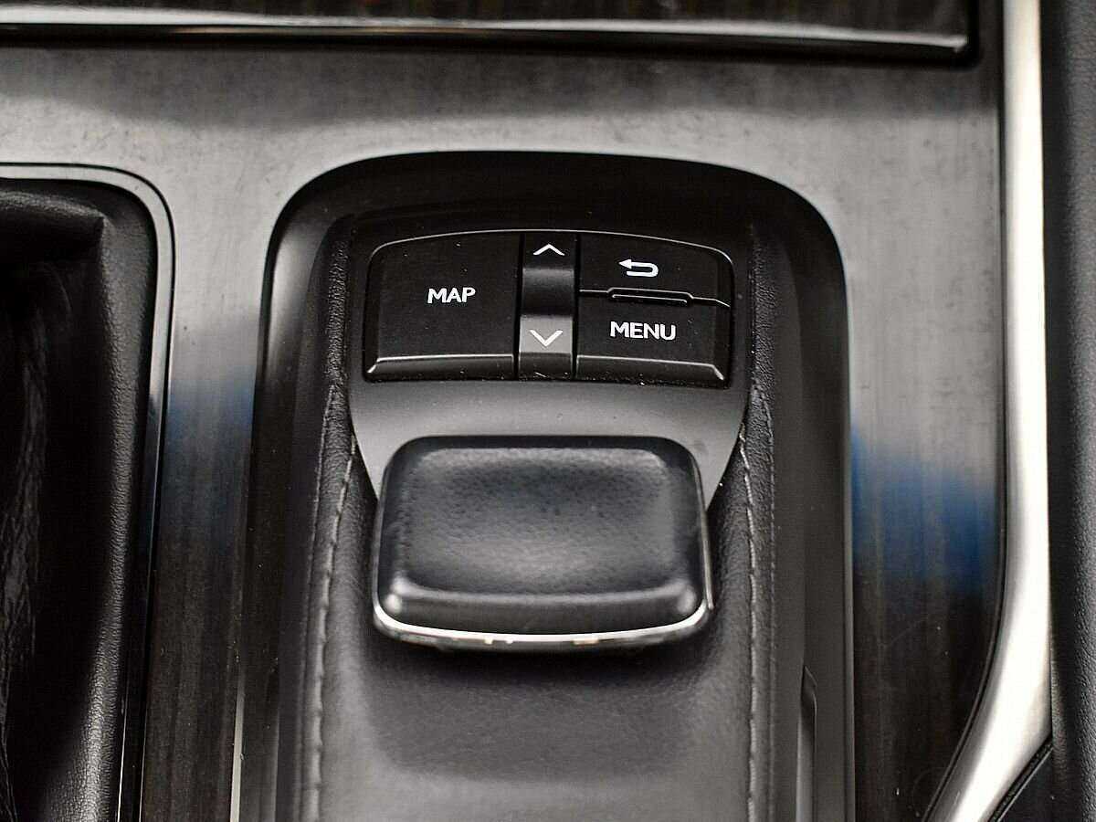 Купить Lexus LX 570, 2016, 131 664 км, фото №20