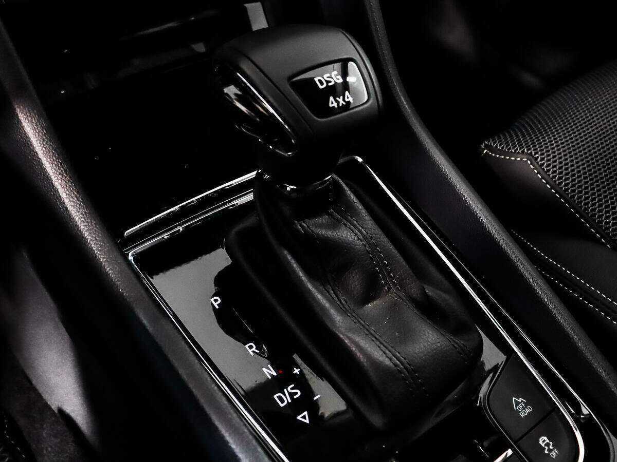 Купить Skoda Karoq DSG6, 2021, 25 685 км, фото №10