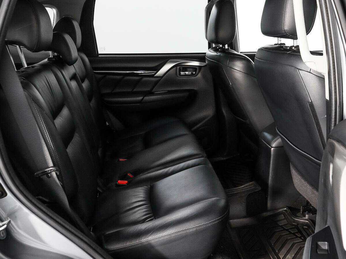Купить Mitsubishi Pajero Sport, 2016, 201 246 км, фото №12