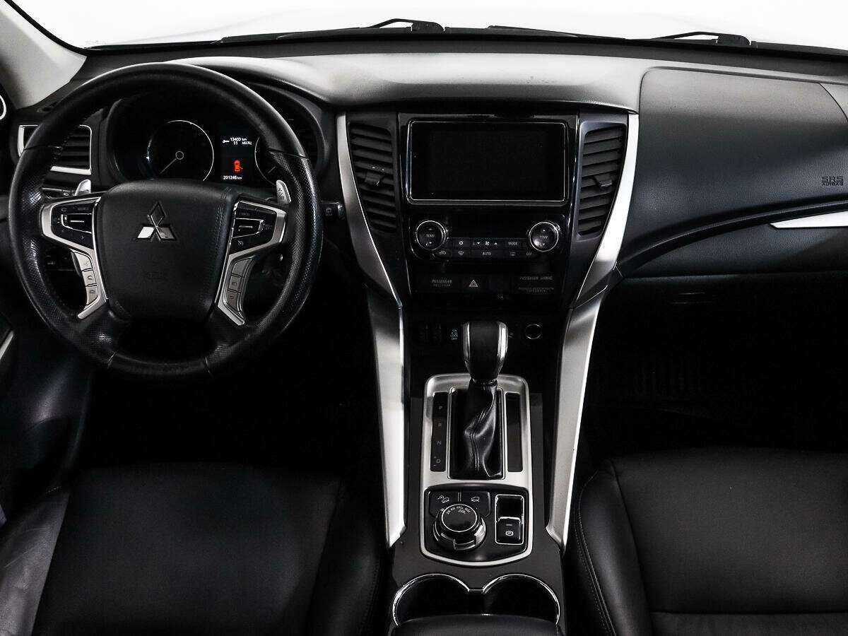 Купить Mitsubishi Pajero Sport, 2016, 201 246 км, фото №14