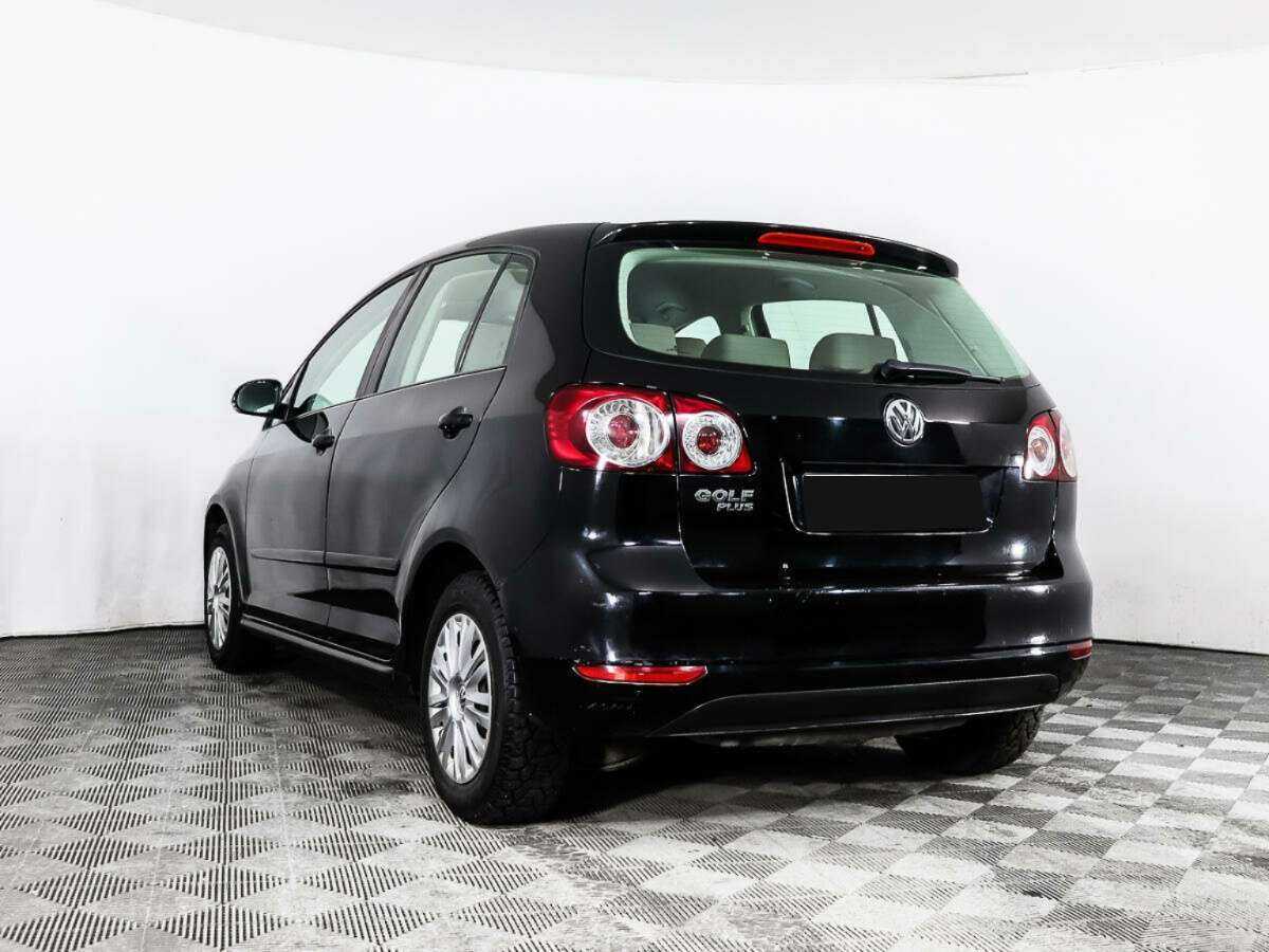 Купить Volkswagen Golf Plus, 2011, 133 893 км, фото №7