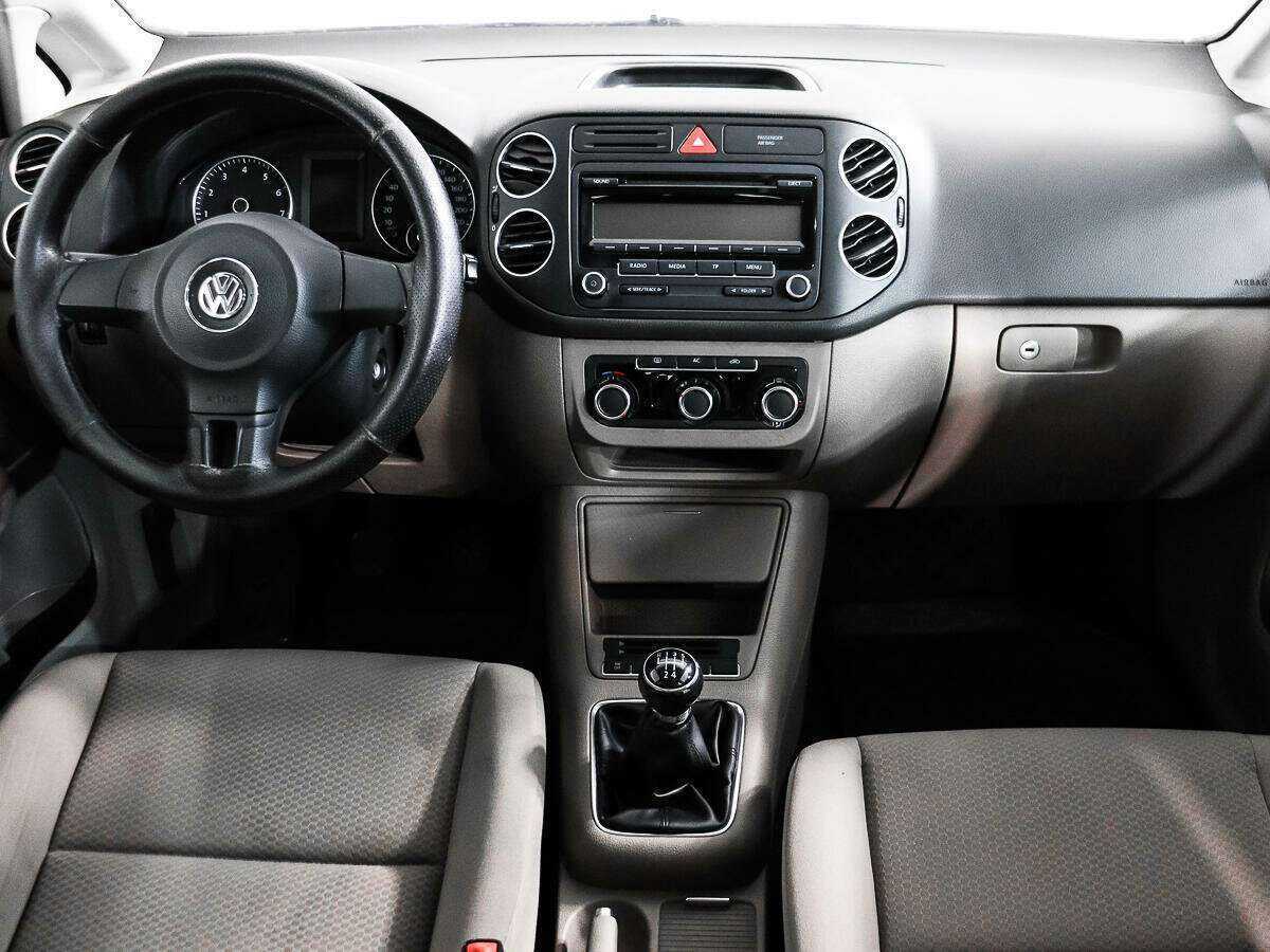 Купить Volkswagen Golf Plus, 2011, 133 893 км, фото №12