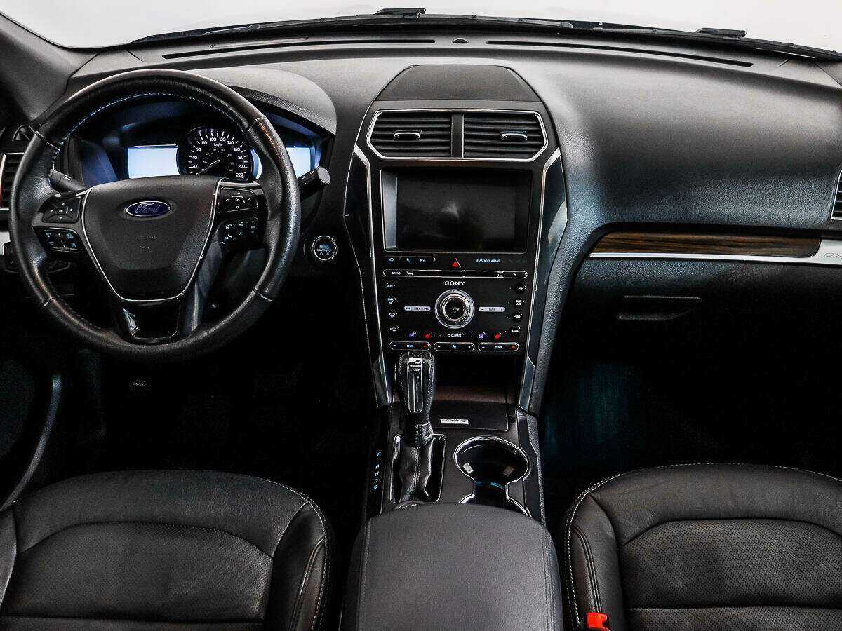 Купить Ford Explorer, 2018, 71 332 км, фото №15