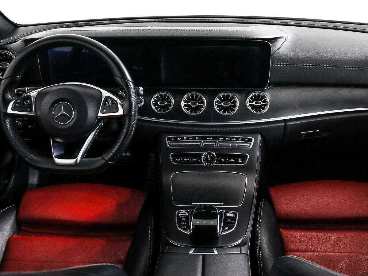 Купить Mercedes-Benz E-Класс 200, 2017, 105 932 км, фото №12