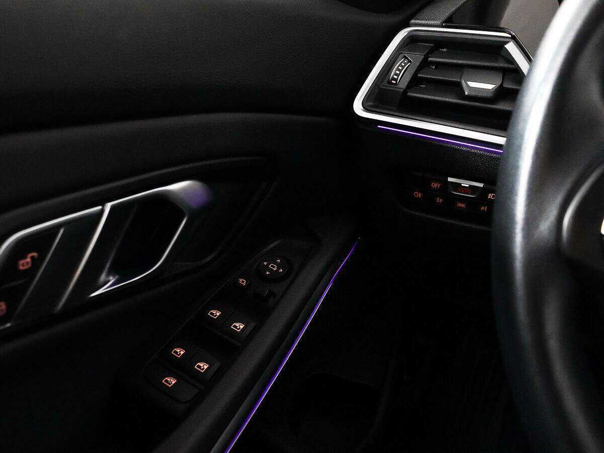 Купить BMW 3 серии 318i, 2020, 29 852 км, фото №14