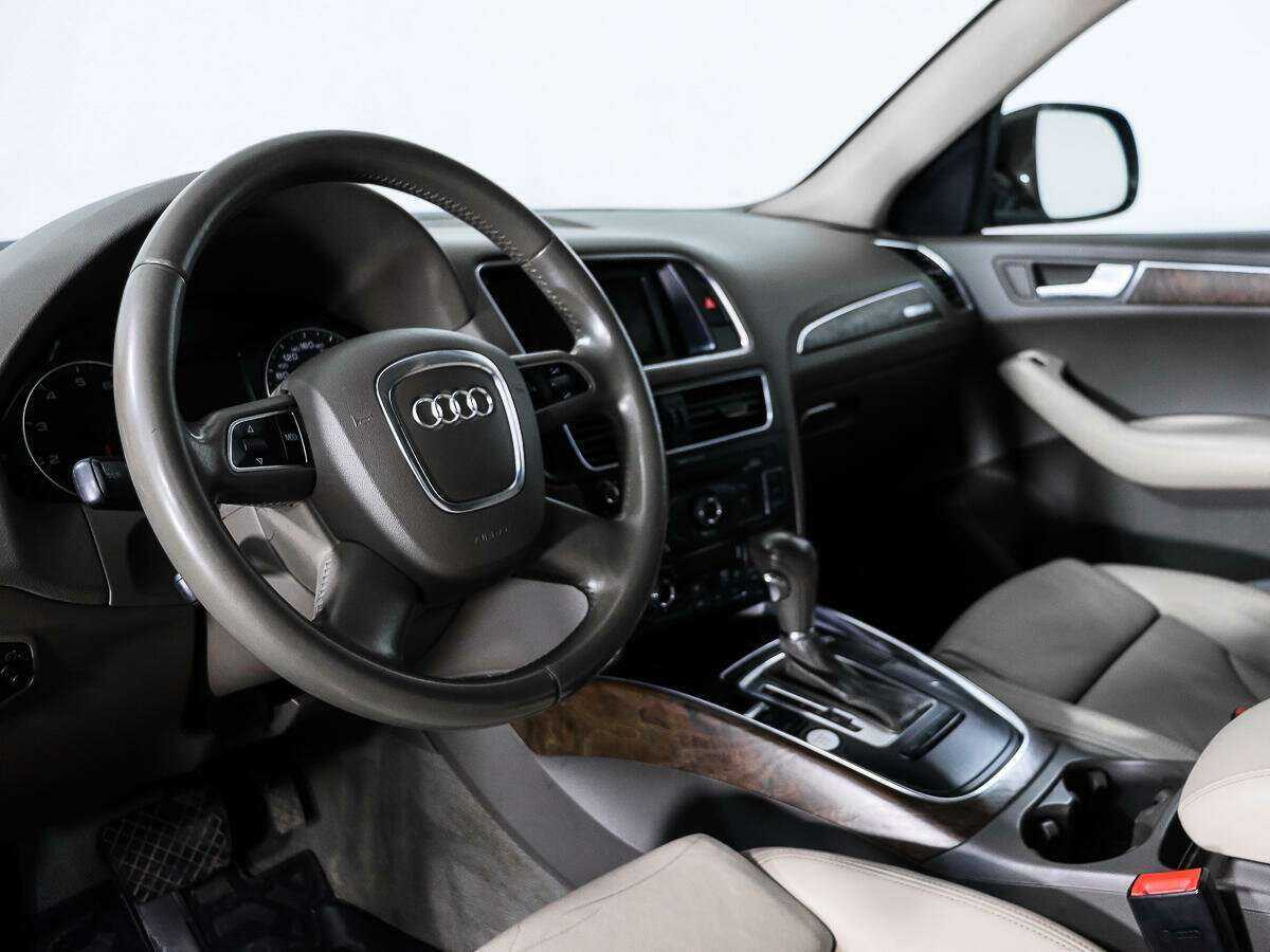 Купить Audi Q5, 2011, 225 716 км, фото №9