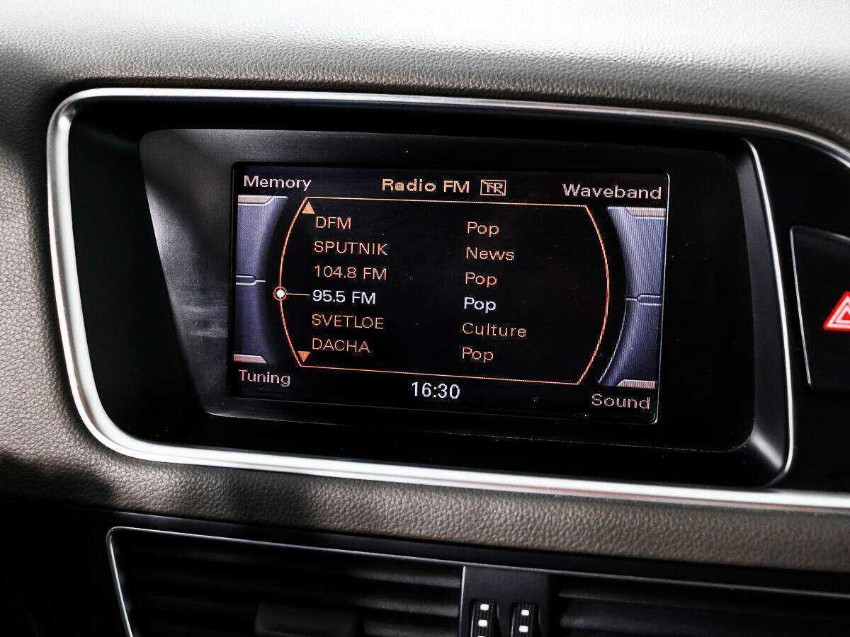 Купить Audi Q5, 2011, 225 716 км, фото №15