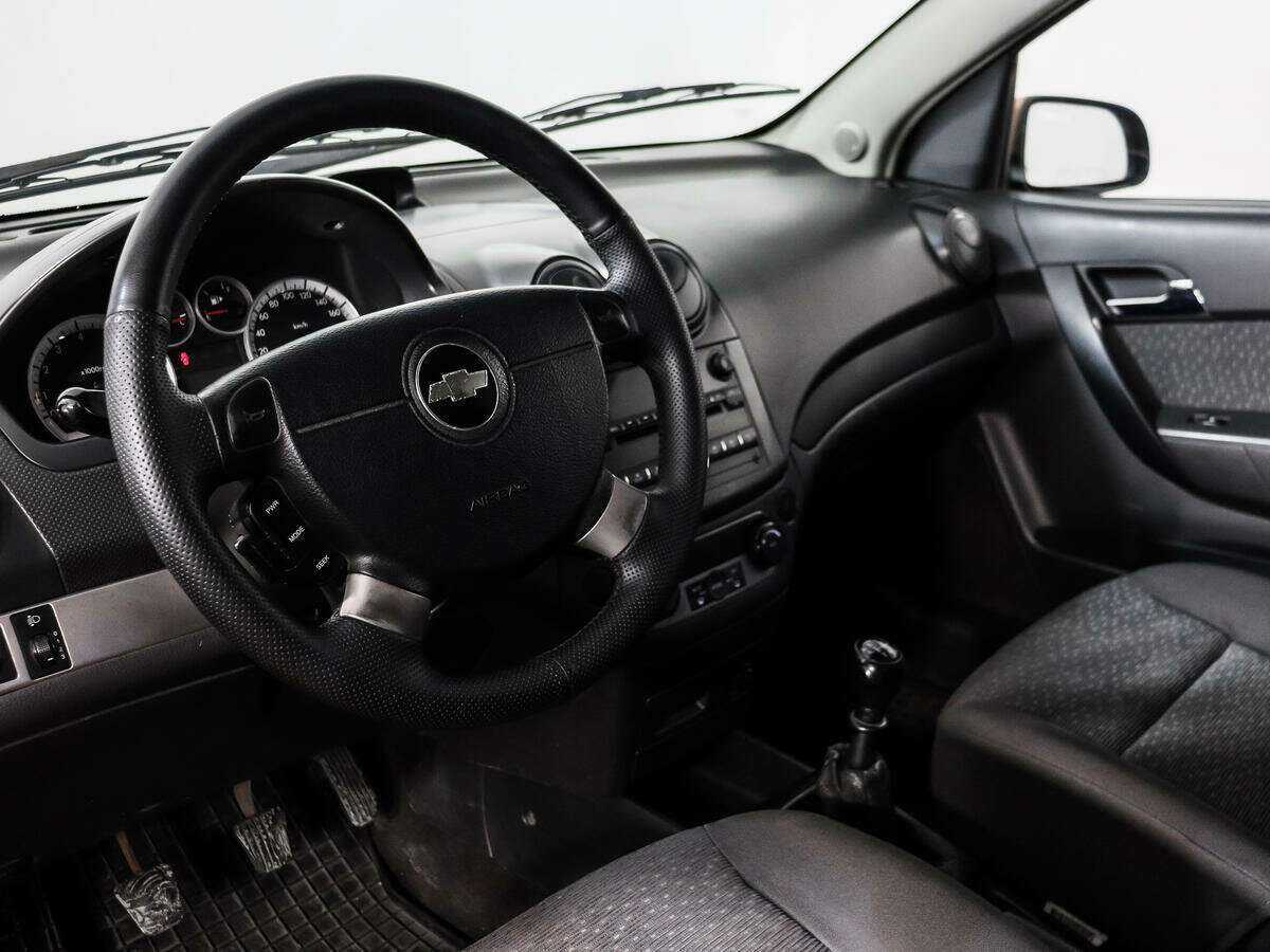 Купить Chevrolet Aveo, 2007, 358 724 км, фото №9