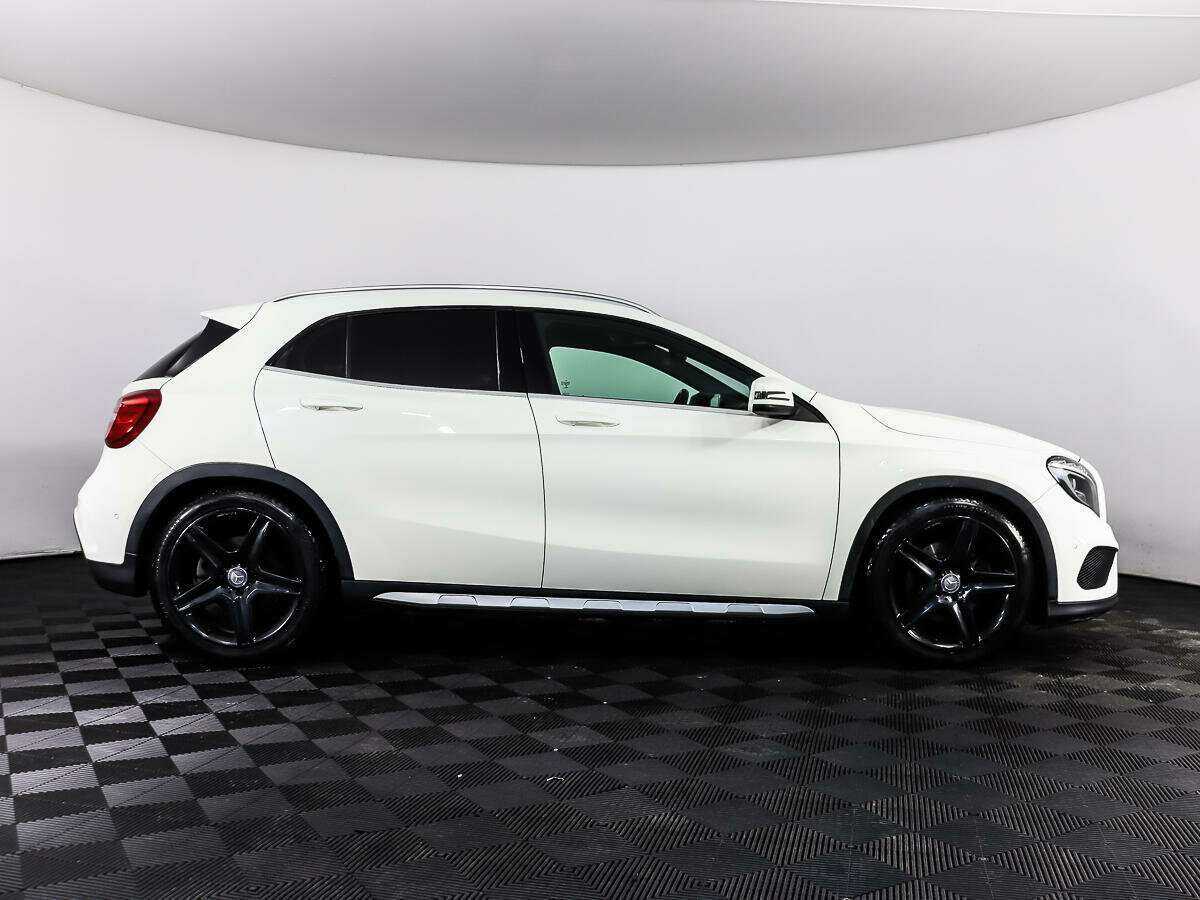 Купить Mercedes-Benz GLA 250, 2014, 107 424 км, фото №4