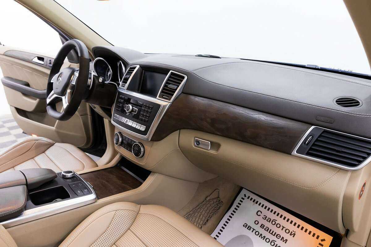 Купить Mercedes-Benz M-Класс AMG 63 AMG, 2013, 156 000 км, фото №12