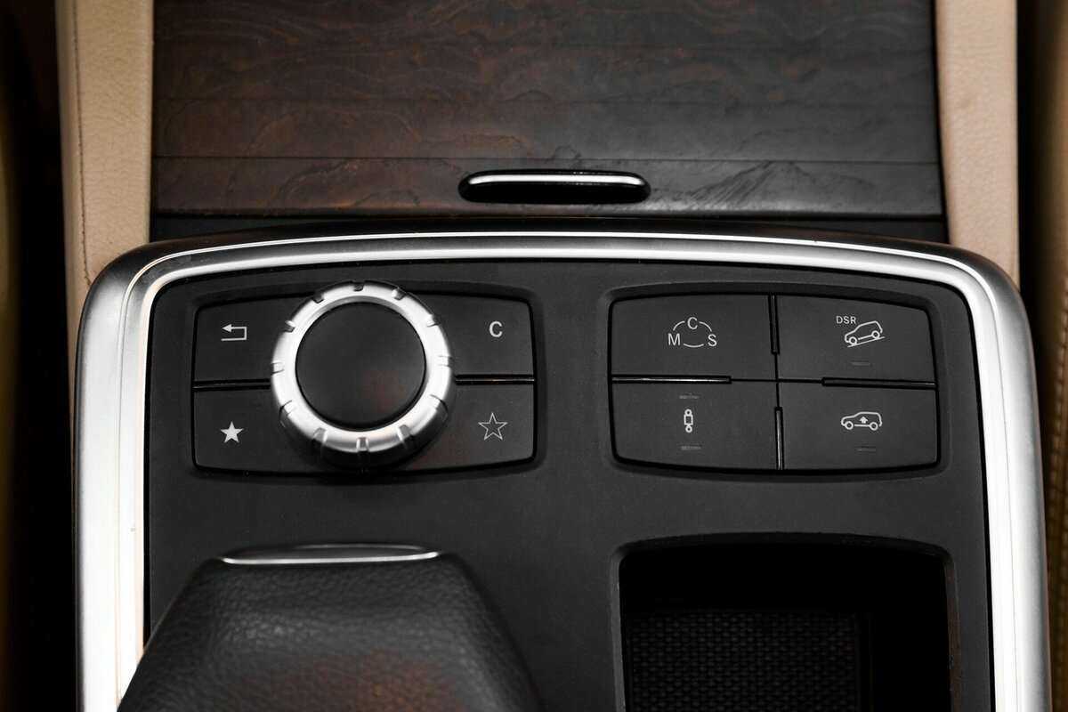 Купить Mercedes-Benz M-Класс AMG 63 AMG, 2013, 156 000 км, фото №15