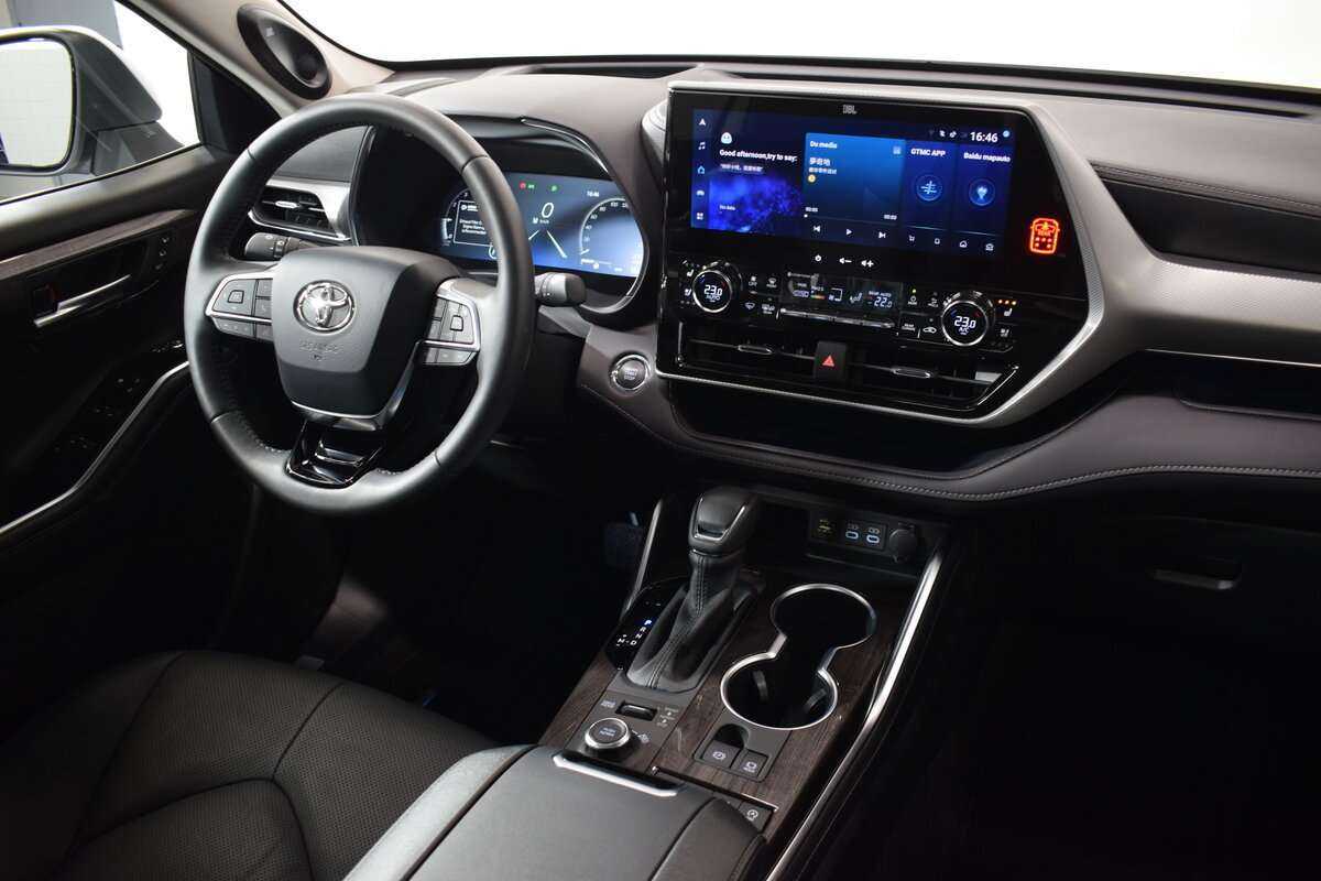 Купить Toyota Highlander, 2023, 123 км, фото №13