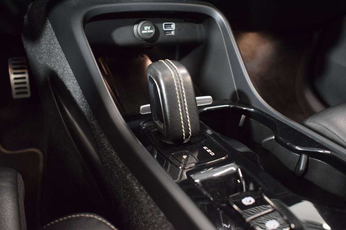 Купить Volvo XC40, 2019, 83 876 км, фото №21
