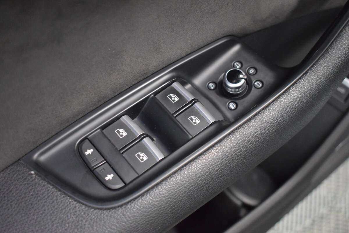 Купить Audi Q7, 2016, 245 000 км, фото №9