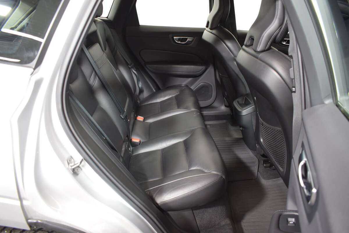 Купить Volvo XC60, 2020, 131 511 км, фото №14