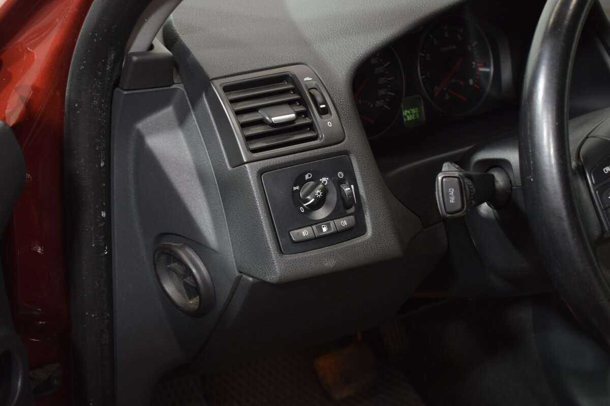 Купить Volvo S40, 2010, 124 000 км, фото №10