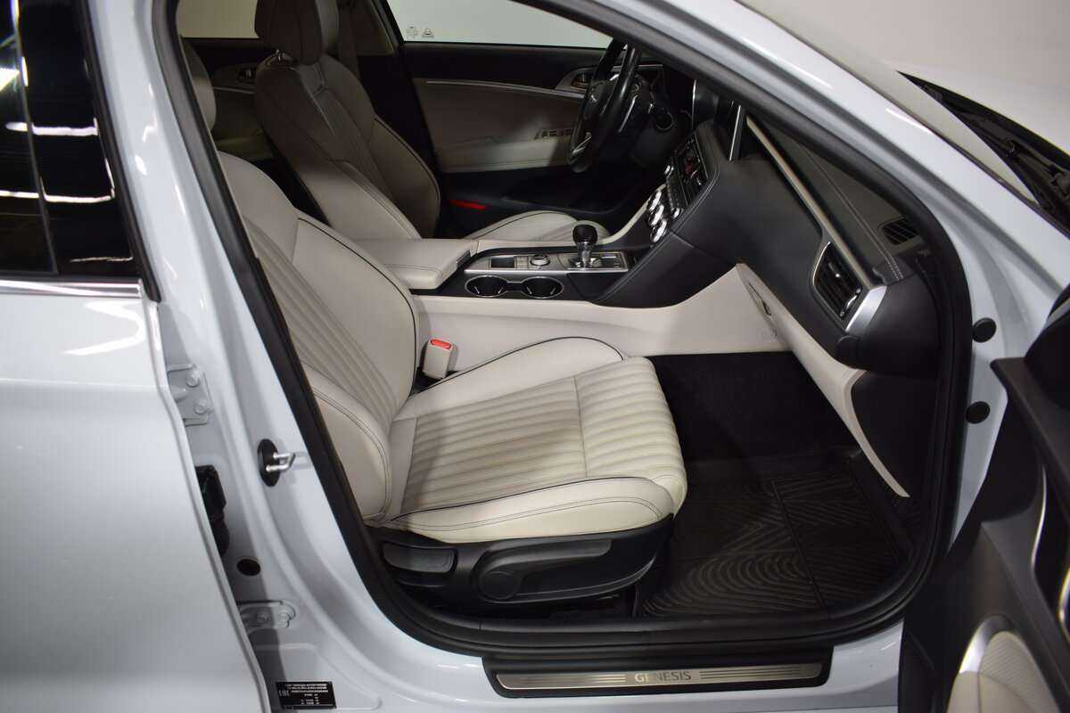 Купить Genesis G70, 2019, 63 400 км, фото №11