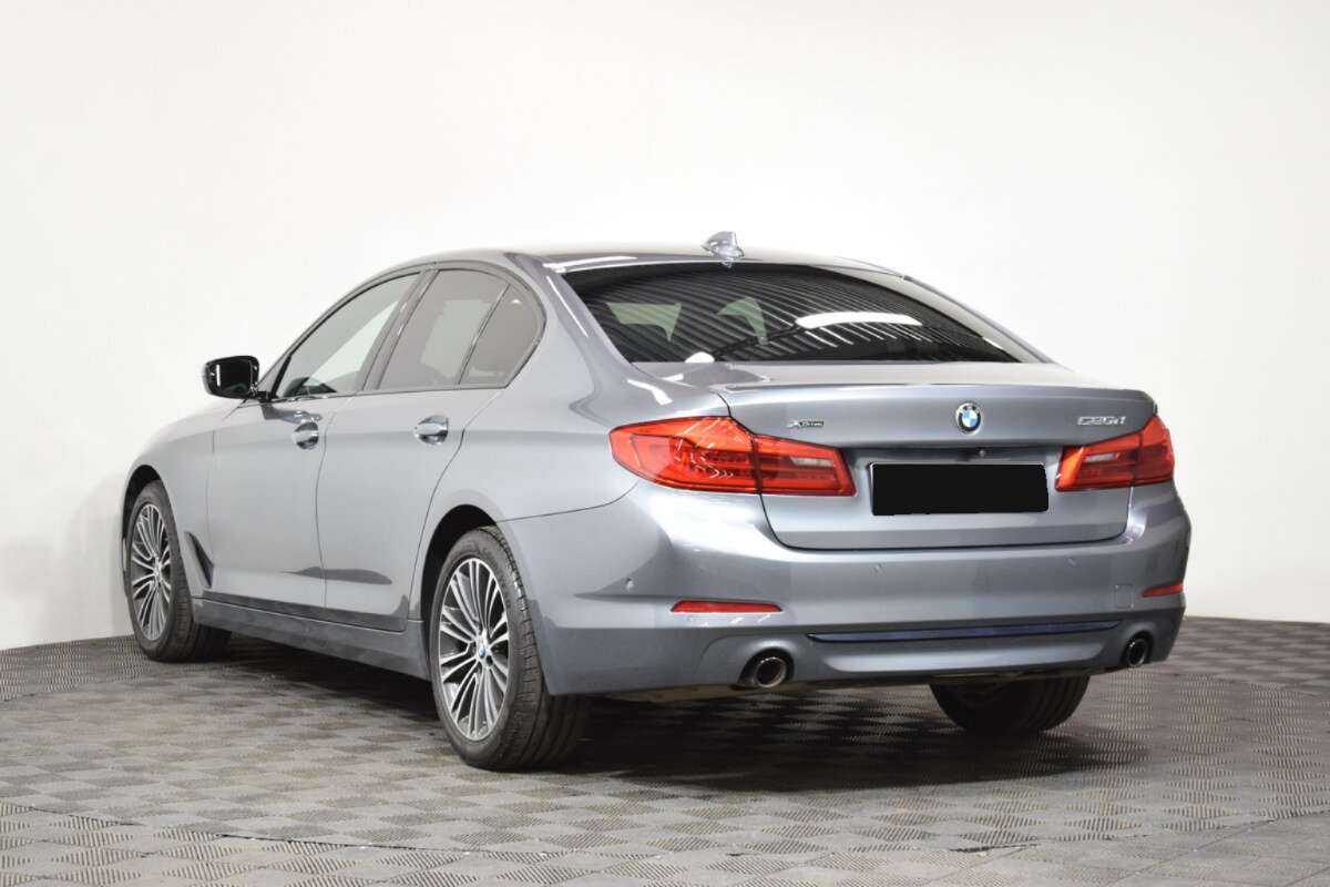 Купить BMW 5 серии 520d xDrive, 2019, 77 620 км, фото №6