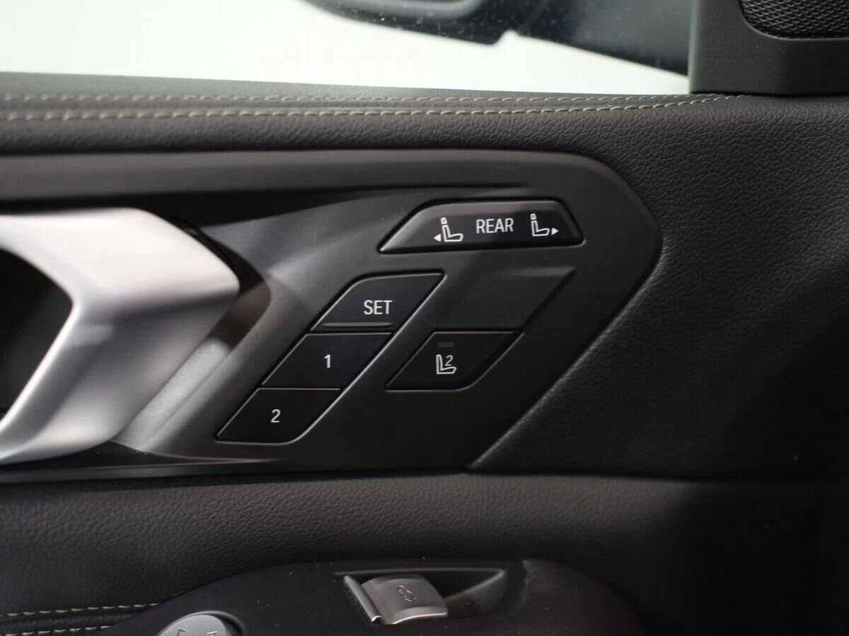 Купить BMW X7 30d, 2019, 76 331 км, фото №21