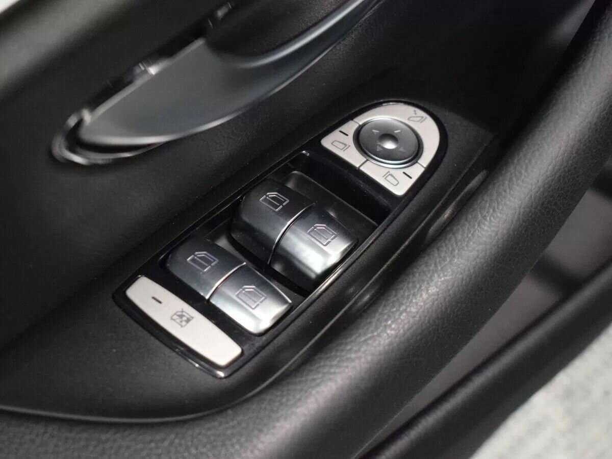 Купить Mercedes-Benz E-Класс 200, 2019, 125 198 км, фото №8