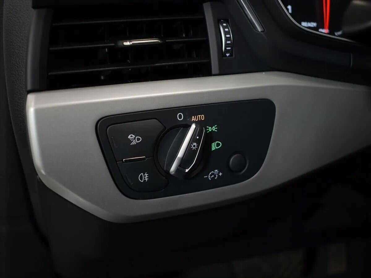 Купить Audi A4 35 TFSI, 2020, 77 000 км, фото №12