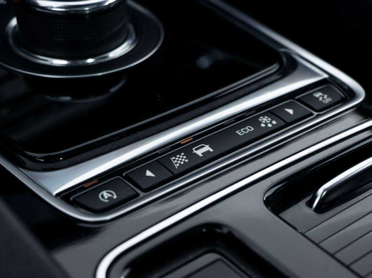 Купить Jaguar F-Pace, 2017, 117 745 км, фото №19