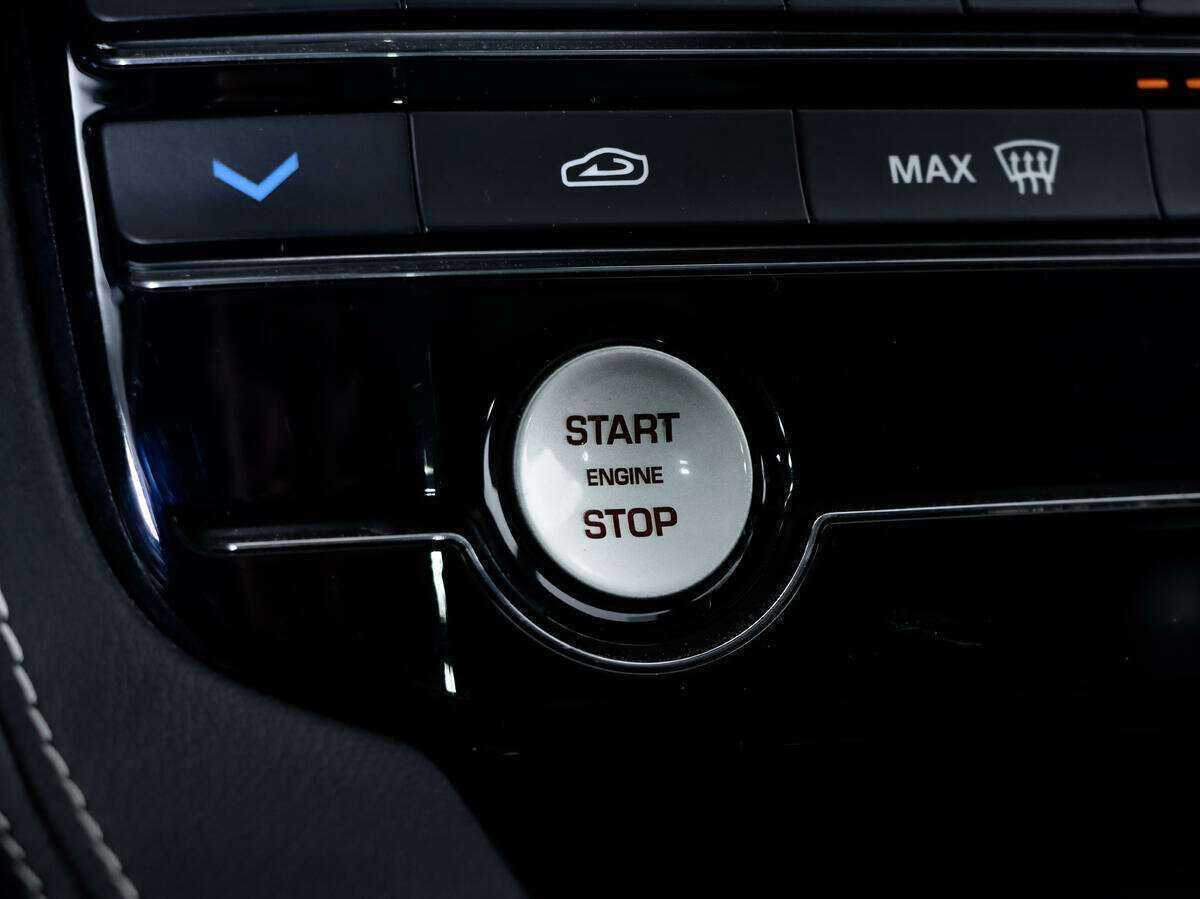 Купить Jaguar F-Pace, 2017, 117 745 км, фото №21