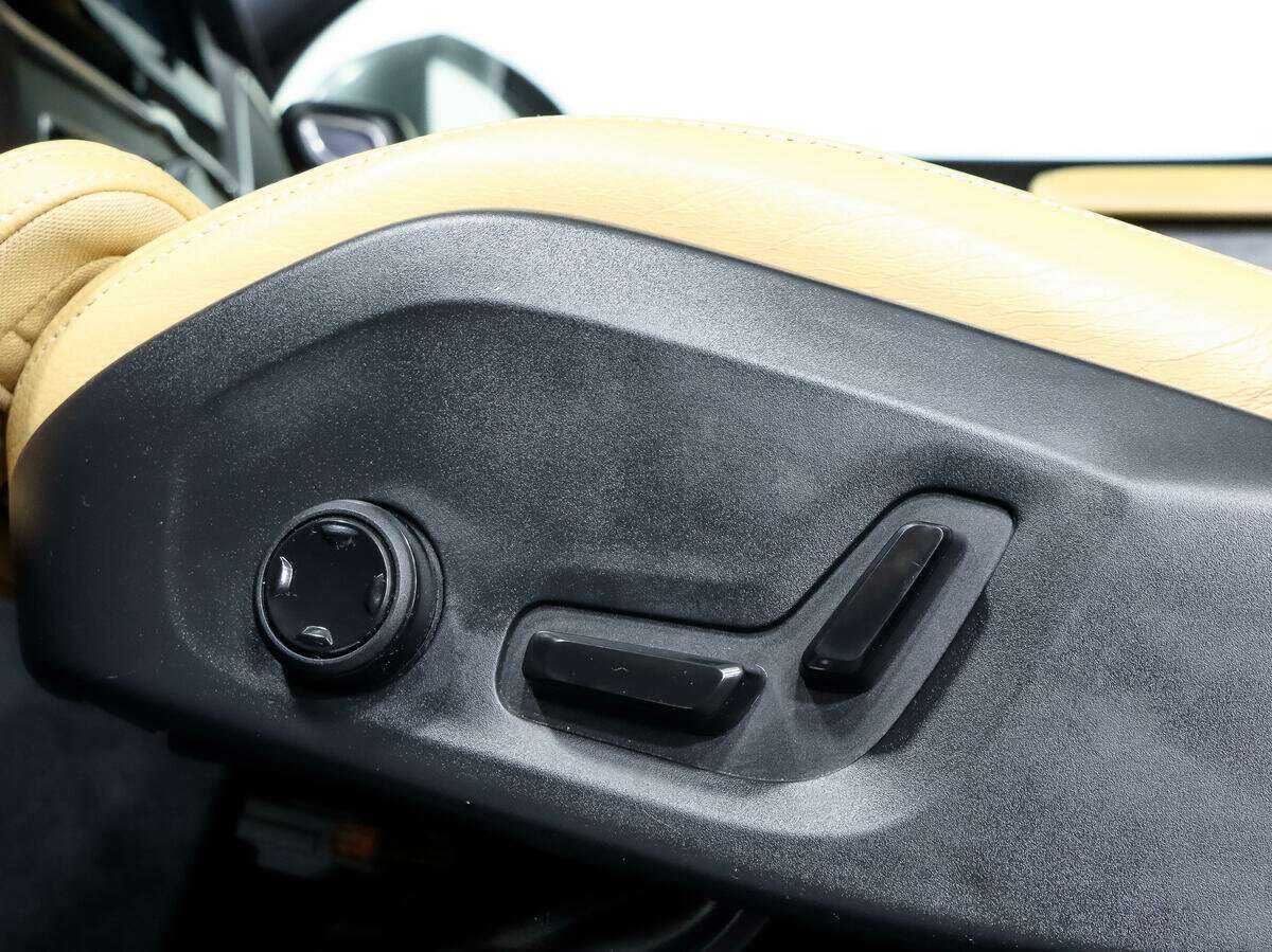 Купить Volvo XC60, 2018, 129 150 км, фото №13