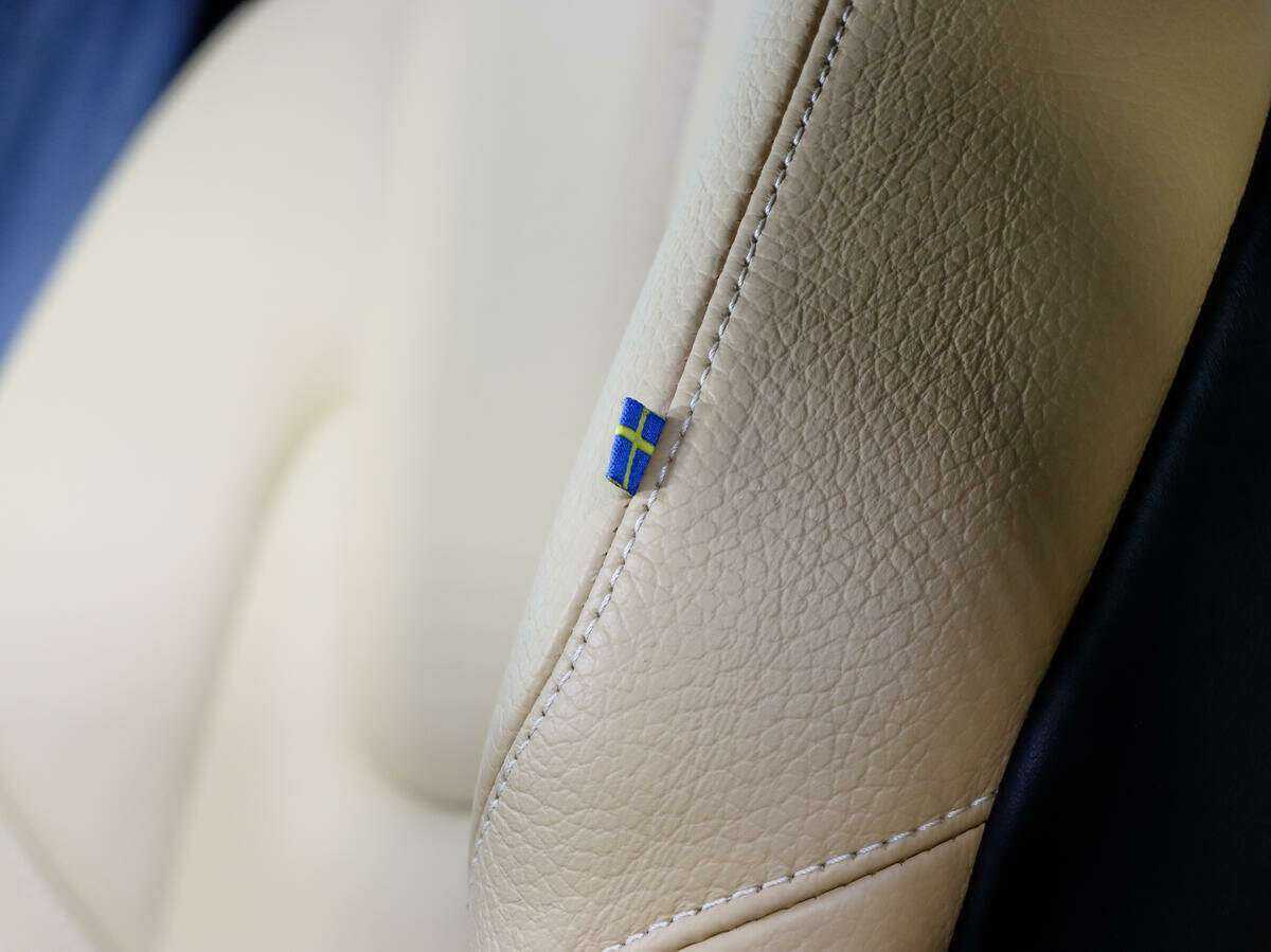 Купить Volvo XC60, 2018, 129 150 км, фото №15