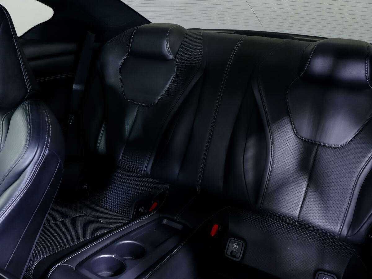 Купить Infiniti Q60, 2017, 151 907 км, фото №11