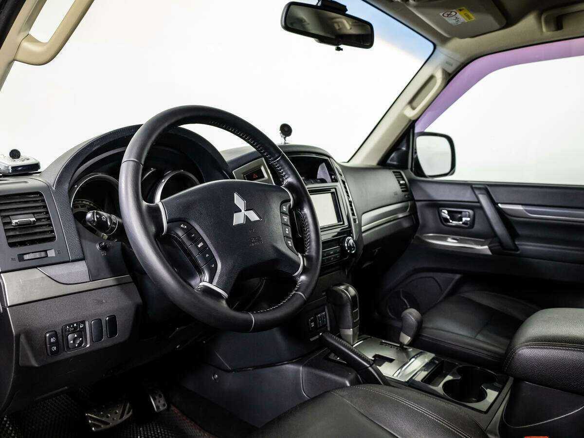 Купить Mitsubishi Pajero, 2015, 39 619 км, фото №11