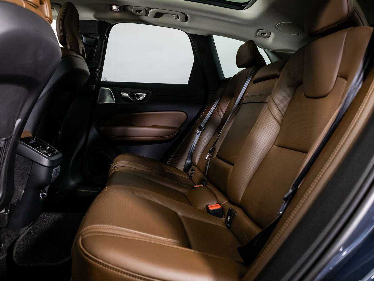 Купить Volvo XC60, 2020, 46 100 км, фото №9