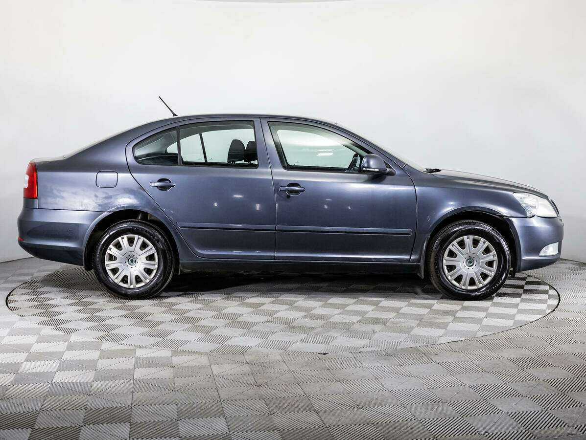 Купить Skoda Octavia, 2011, 282 910 км, фото №4