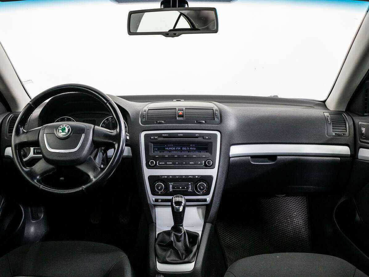 Купить Skoda Octavia, 2011, 282 910 км, фото №12