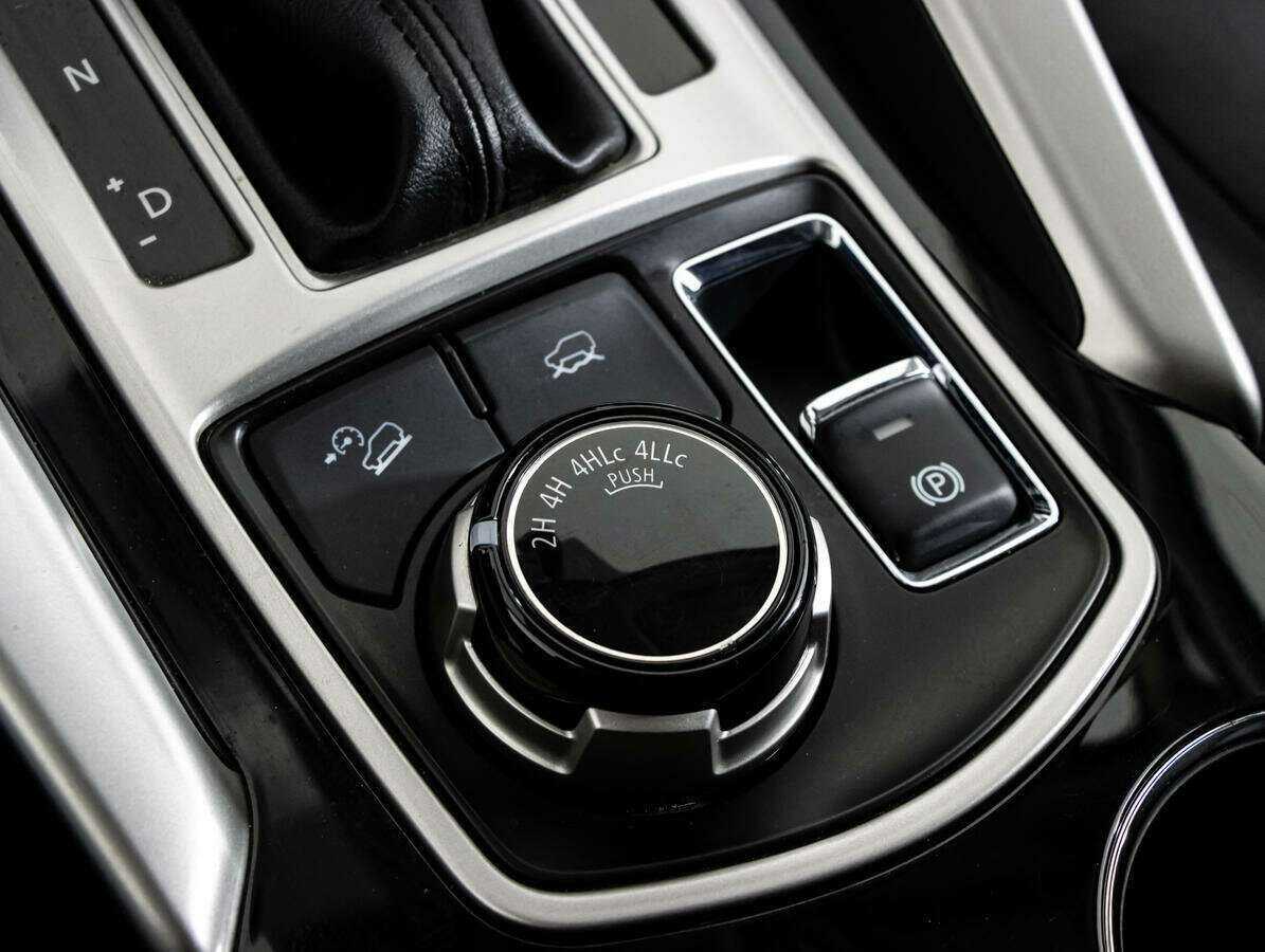 Купить Mitsubishi Pajero Sport, 2017, 100 868 км, фото №12