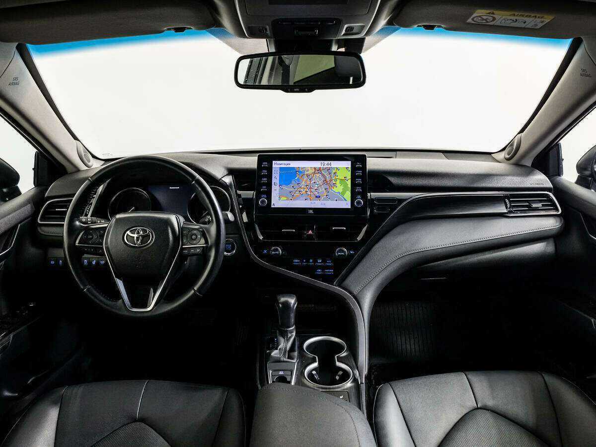 Купить Toyota Camry, 2021, 67 801 км, фото №11