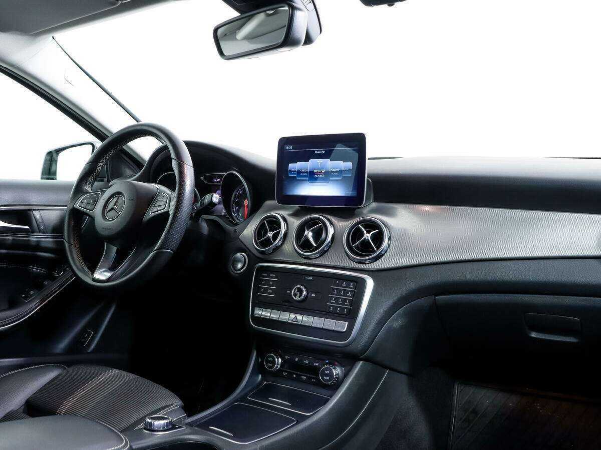 Купить Mercedes-Benz GLA 250, 2017, 73 444 км, фото №7