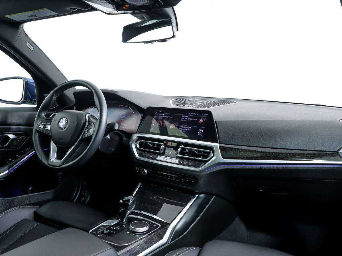 Купить BMW 3 серии 330i, 2022, 7 642 км, фото №9