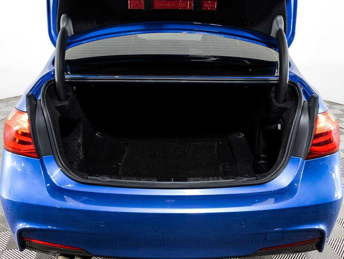 Купить BMW 3 серии 320i xDrive, 2017, 179 232 км, фото №20