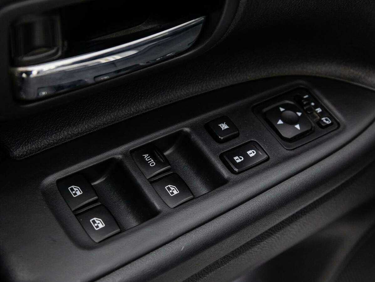 Купить Mitsubishi Outlander, 2018, 135 355 км, фото №15