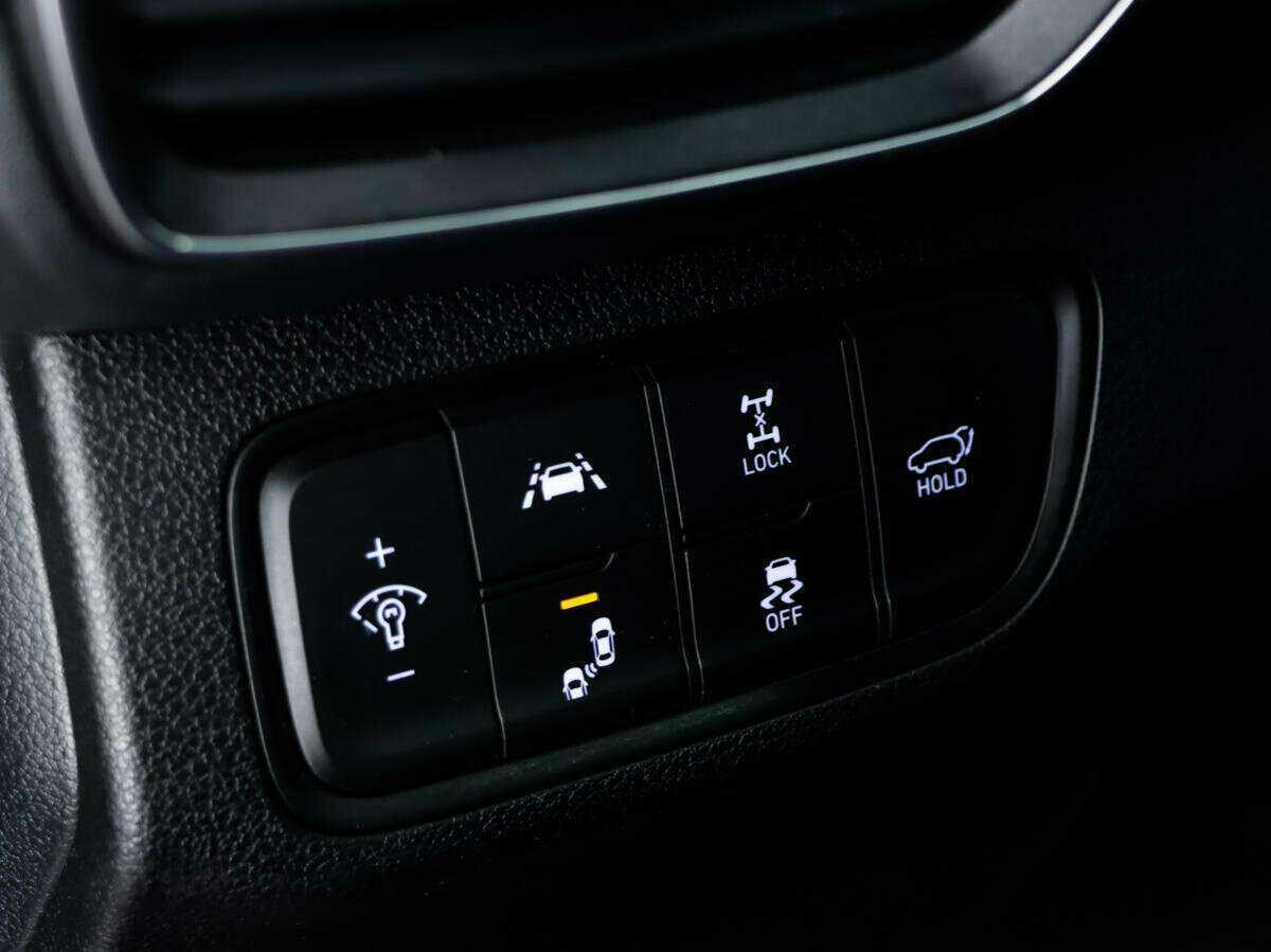 Купить Hyundai Santa Fe, 2018, 57 038 км, фото №11